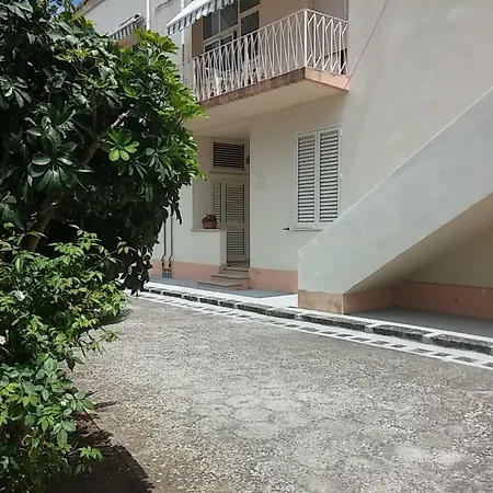 Caseina Vacanze Salento 度假居